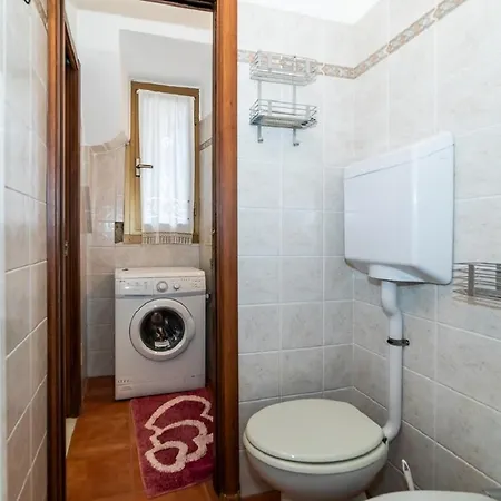 Monolocale Via Cairoli - Апартаменты *