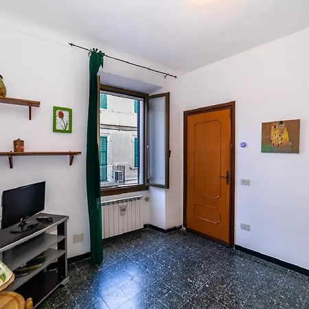 Monolocale Via Cairoli - Апартаменты *